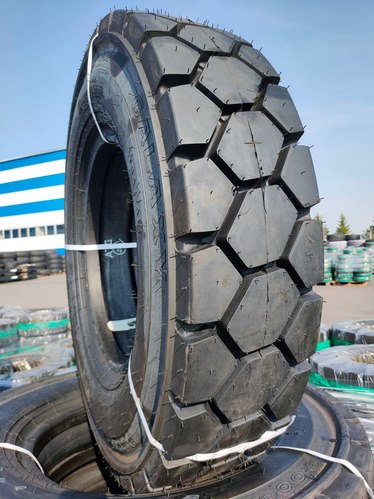 Шинокомплект 9.00-20 16PR Galaxy Boss Lift III